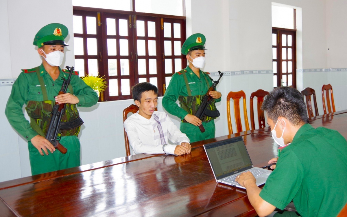 pha an ma tuy, nhieu chien si bien phong ca mau duoc khen thuong hinh anh 2